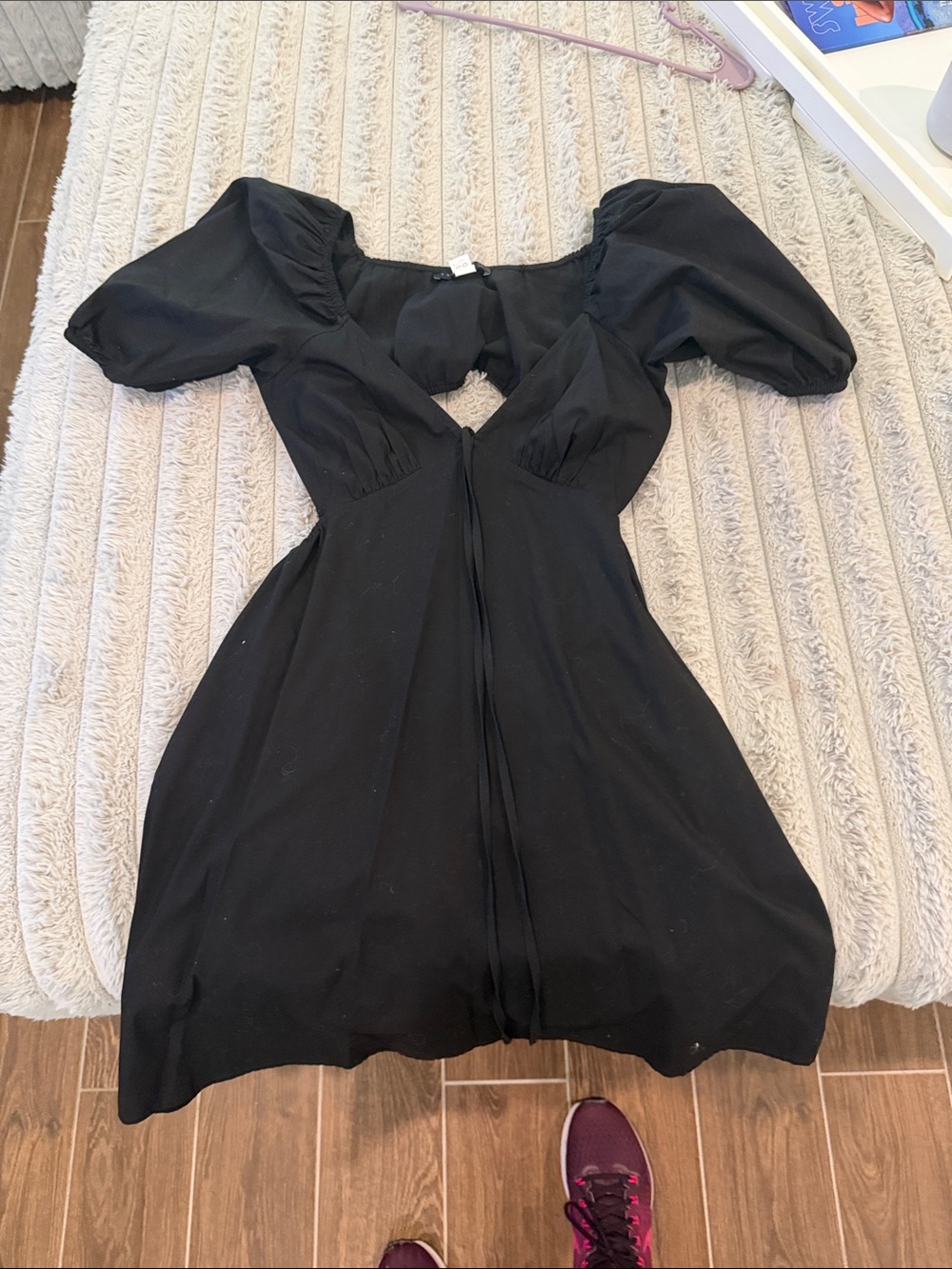 Sanctuary Black Puff-Sleeve Cutout Mini Dress